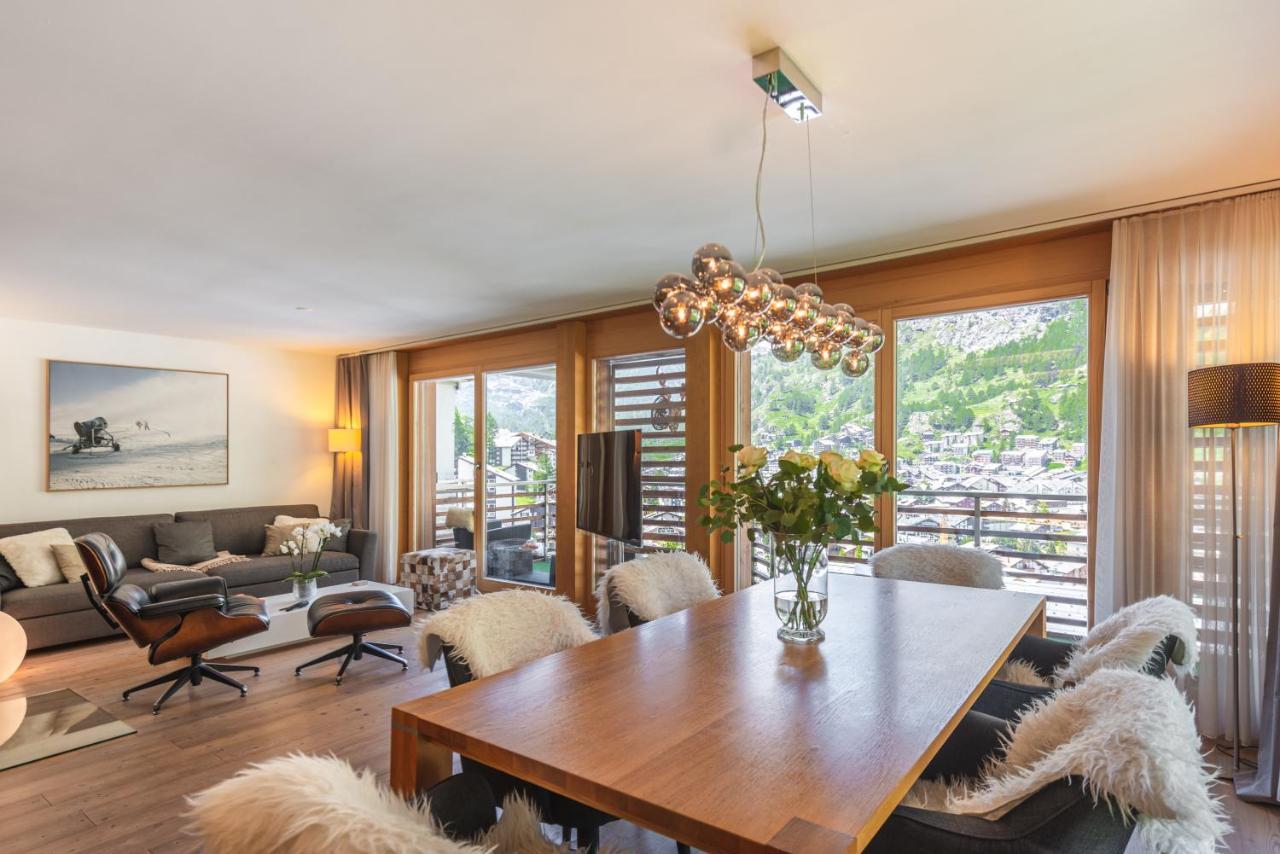 Modern Apartment With View Over Церматт Экстерьер фото